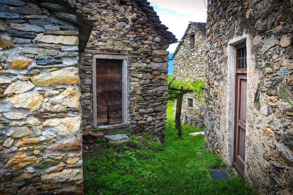Bed & Breakfast Uvablu Trontano エクステリア 写真